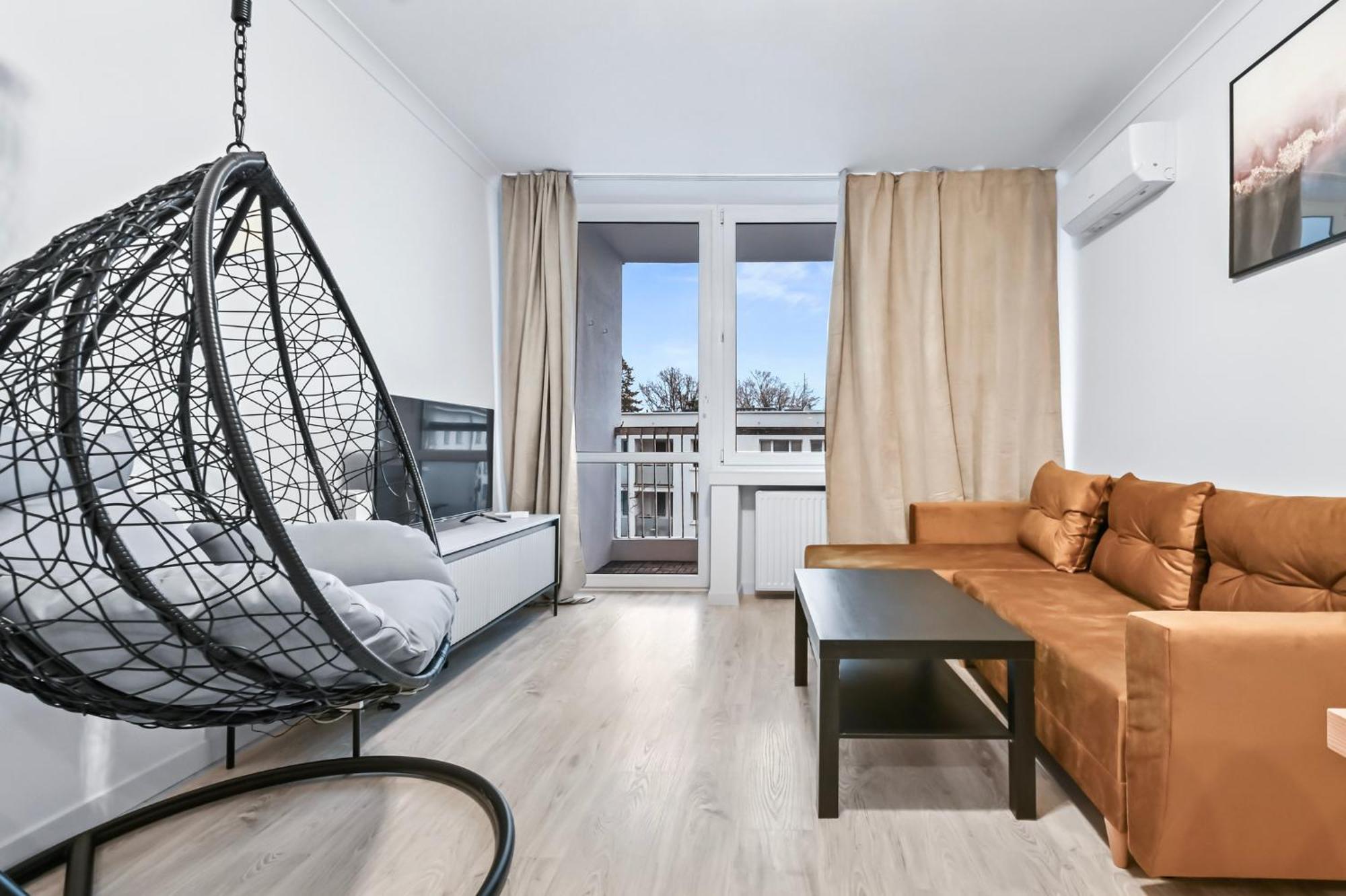 Rentplanet - Apartament Muranow Варшава Экстерьер фото